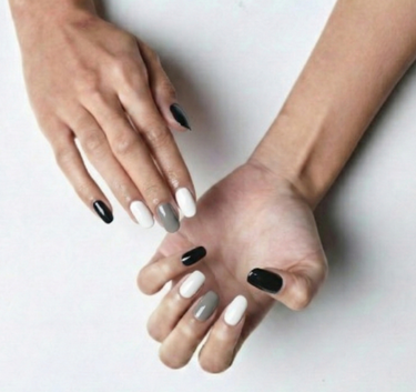 BLACK WHITE GREY MIXED
